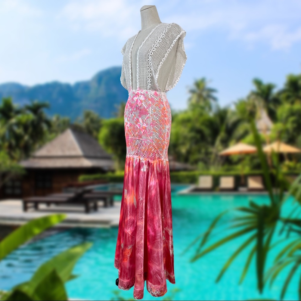 VTG Crochet Mesh Tie Dye Maxi Dress/Beach Cover Up in Pink and White - Picture 3 of 16
